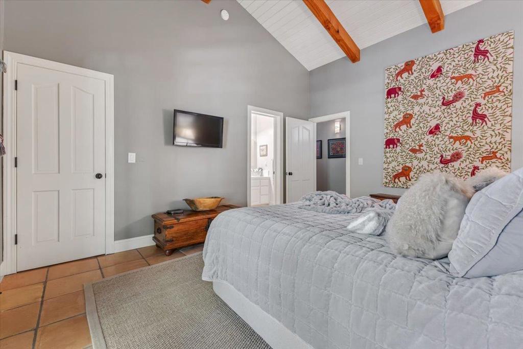 main property photo 57