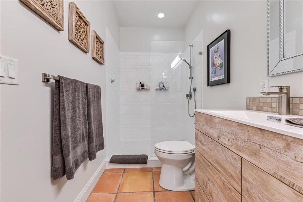 main property photo 62