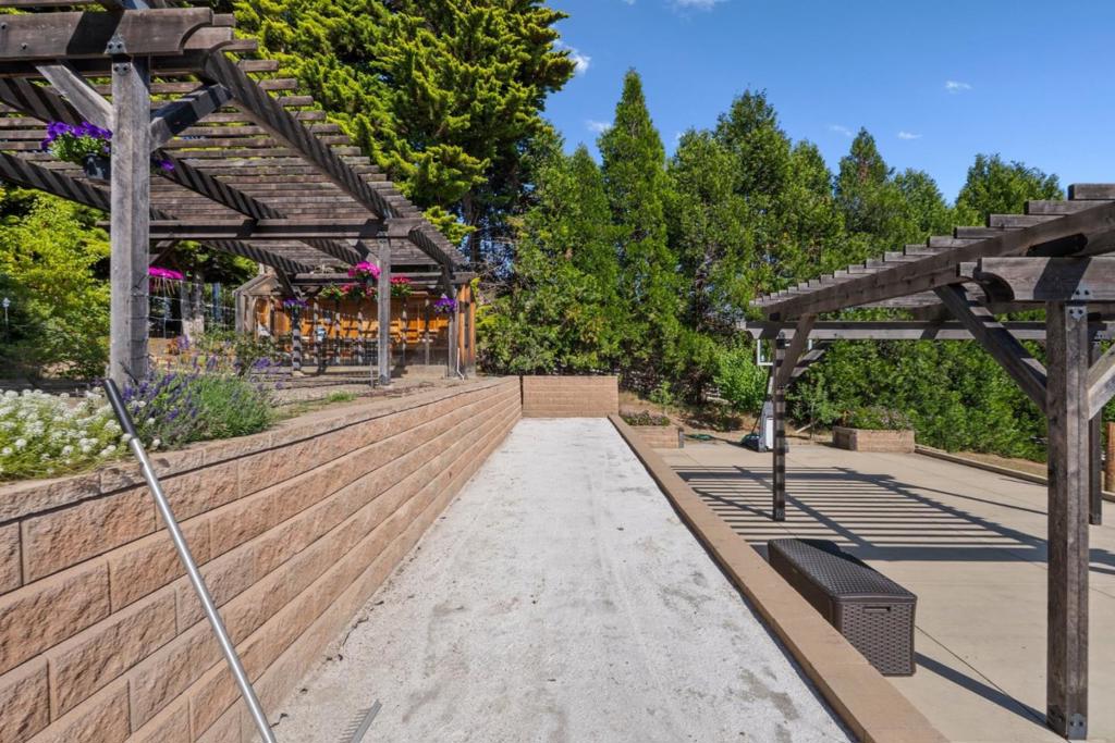 main property photo 70