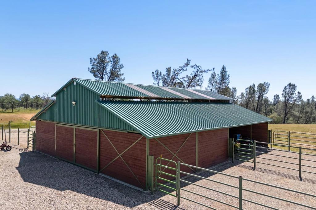 main property photo 73