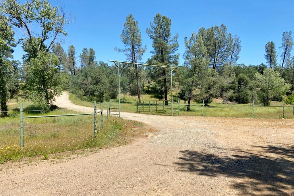 main property photo 75
