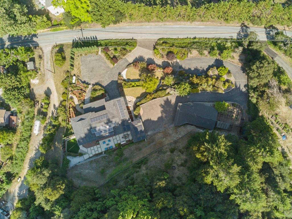 main property photo 50