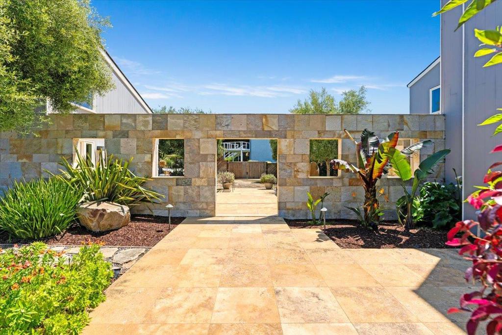 main property photo 54