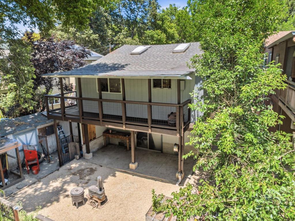 main property photo 51