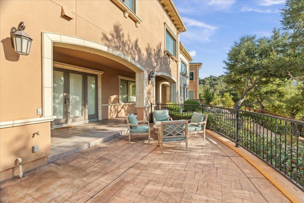main property photo 69