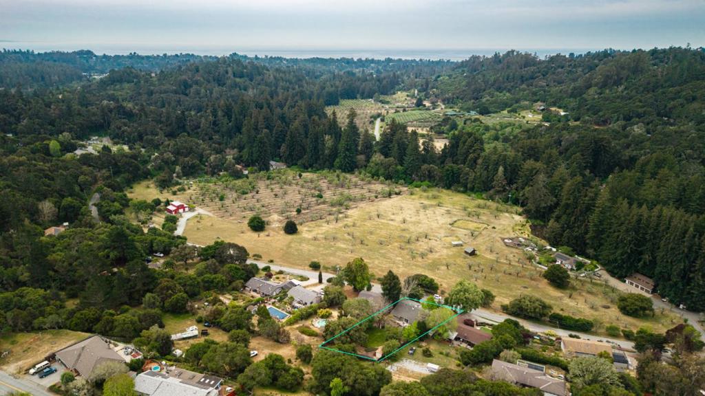 main property photo 45