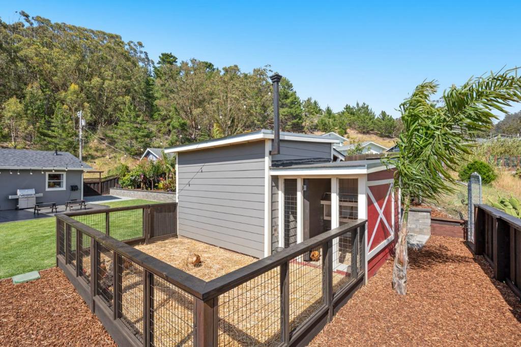 main property photo 63