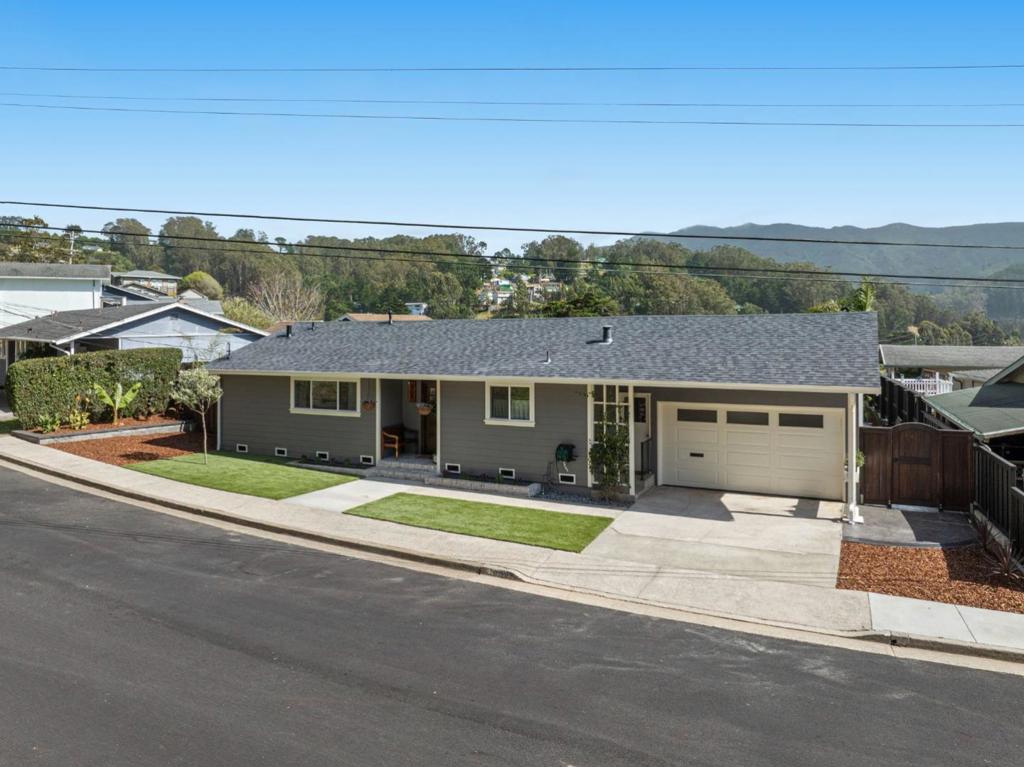 main property photo 71