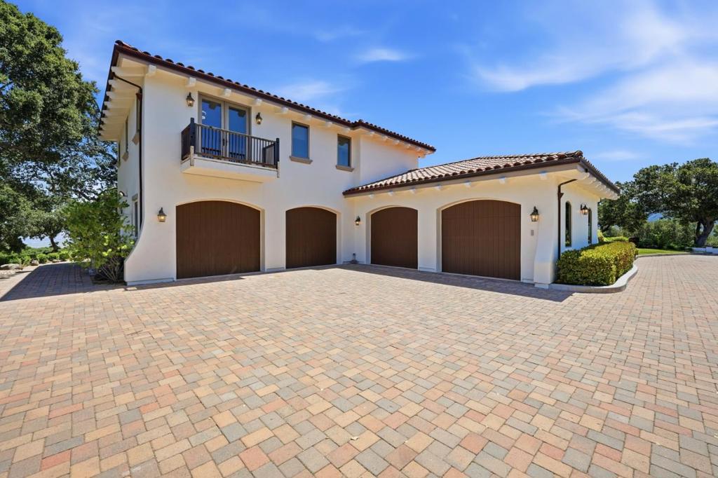 main property photo 51