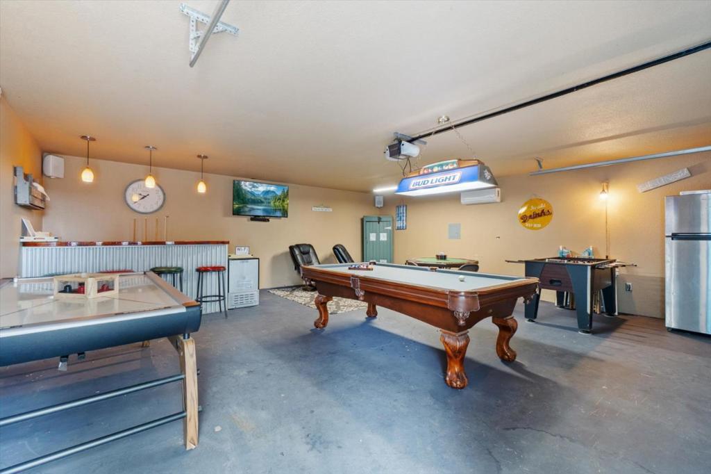 main property photo 76
