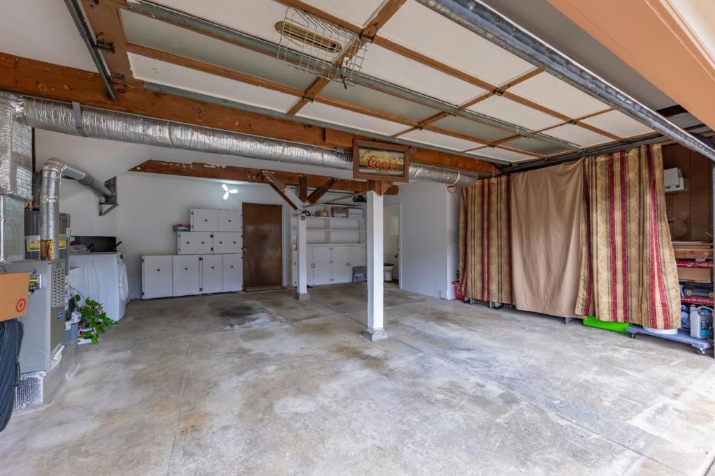 main property photo 66