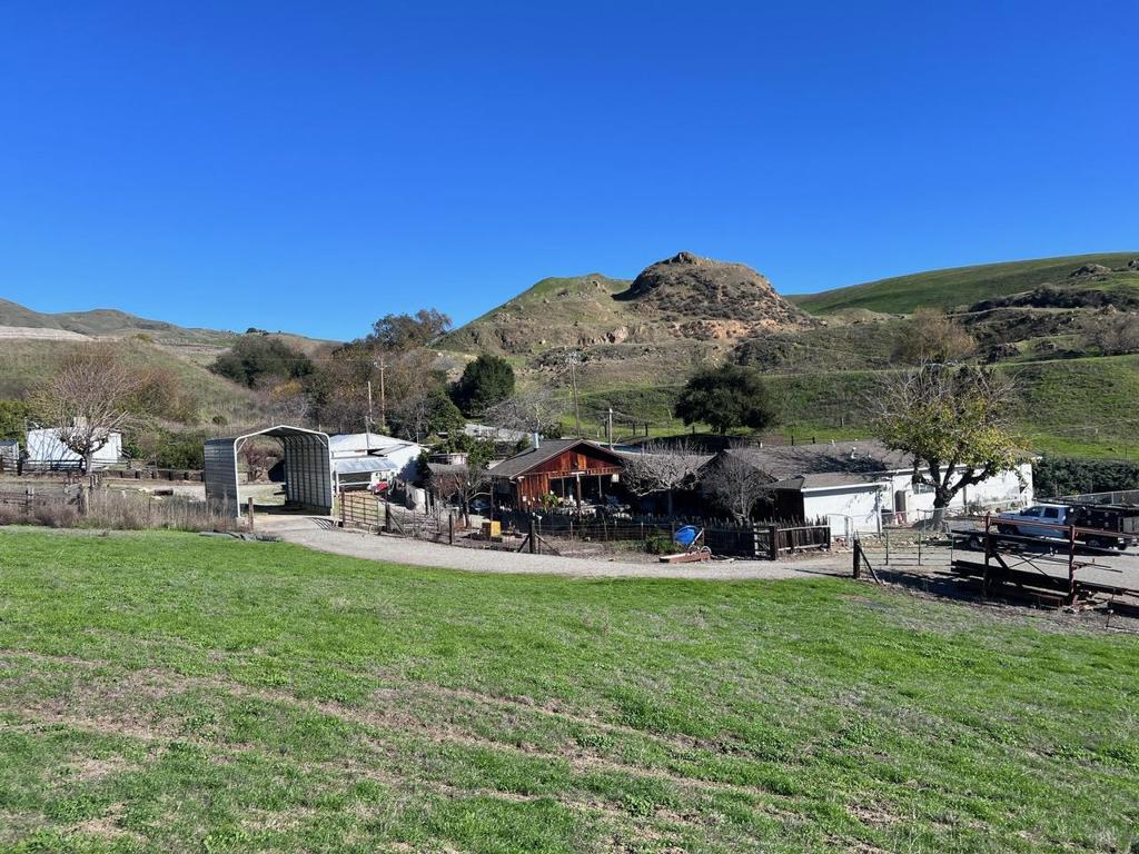 main property photo 50