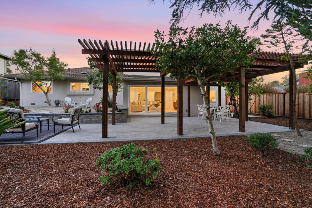 main property photo 64