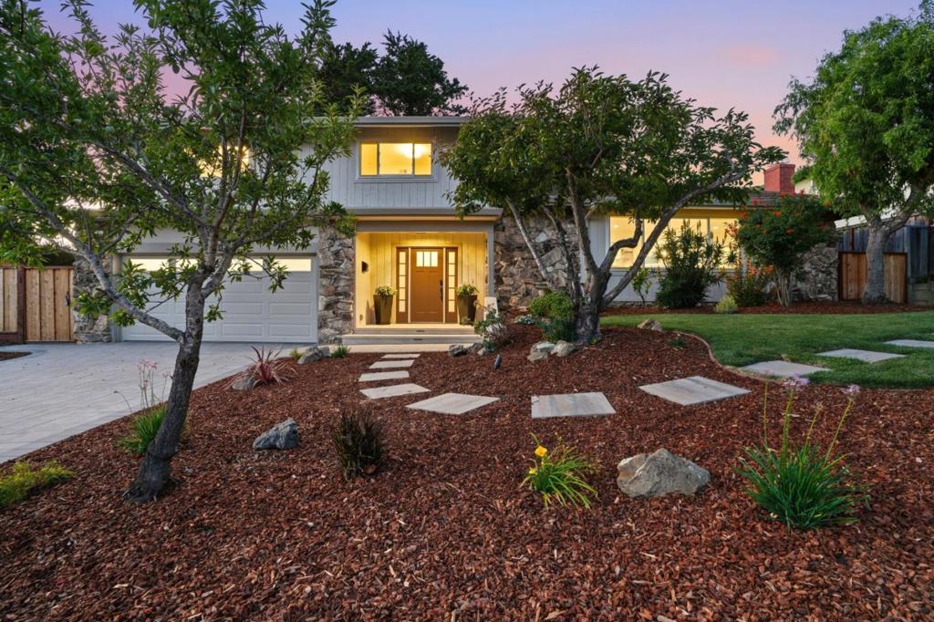 main property photo 74