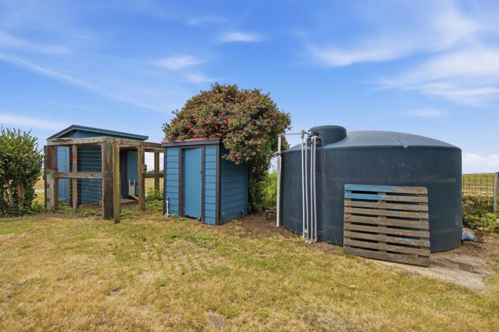 main property photo 65