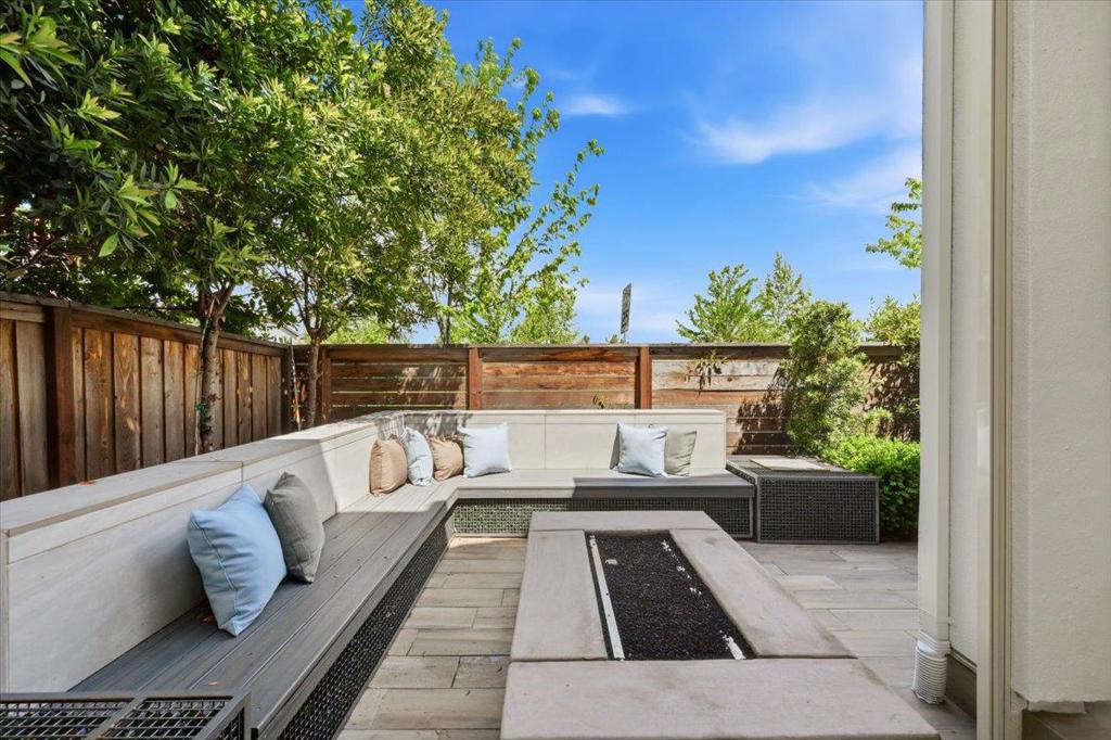 main property photo 73