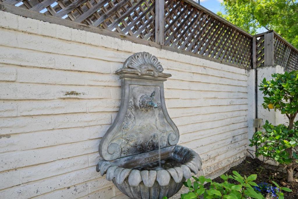 main property photo 58