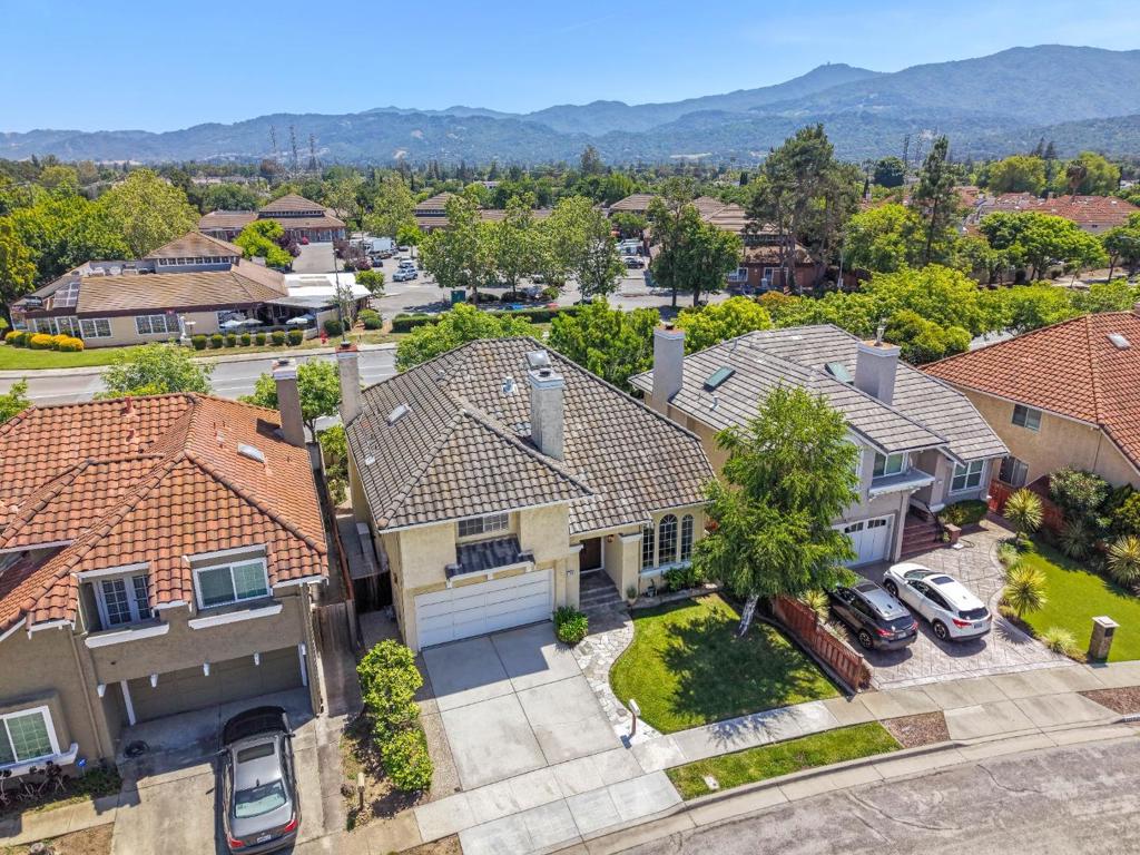 main property photo 70