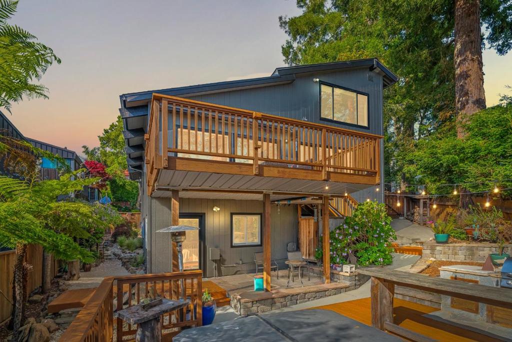 main property photo 71