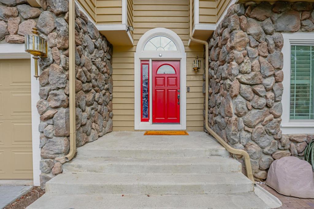 main property photo 5