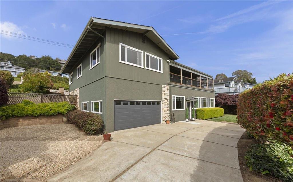 main property photo 59