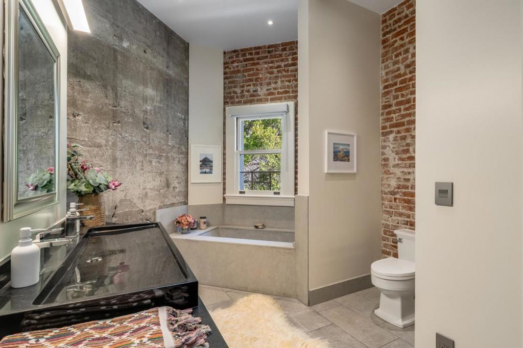 main property photo 101