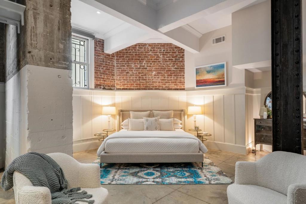 main property photo 65