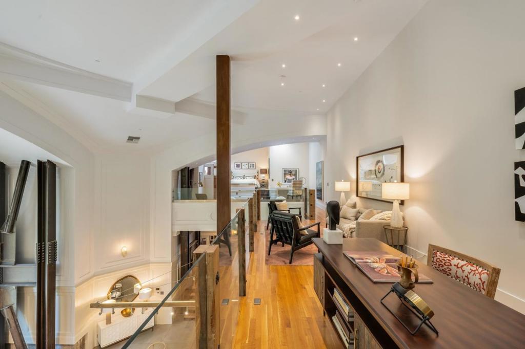 main property photo 85
