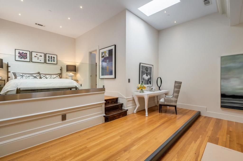 main property photo 96
