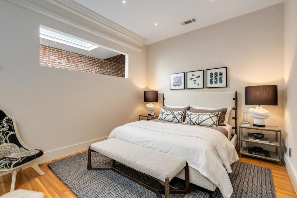 main property photo 97