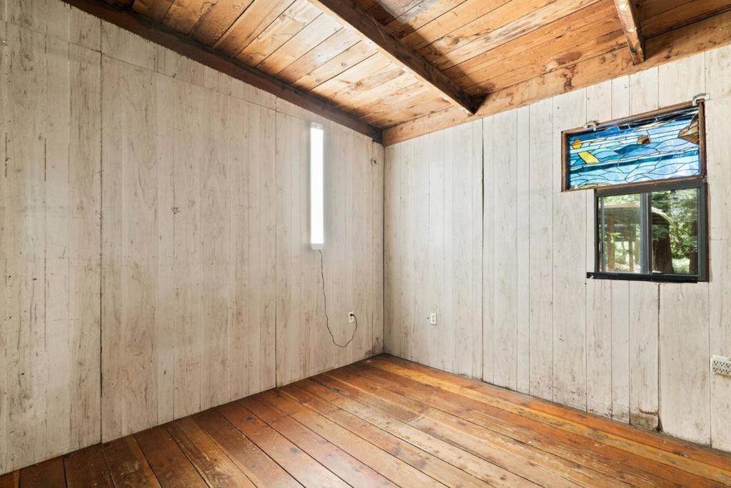 main property photo 63