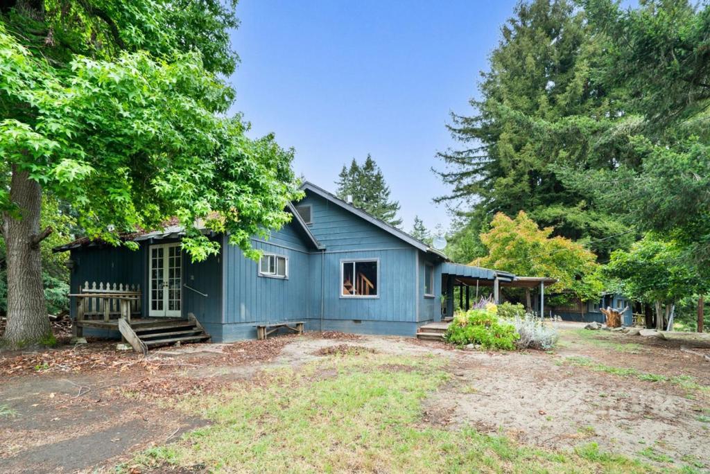 main property photo 68