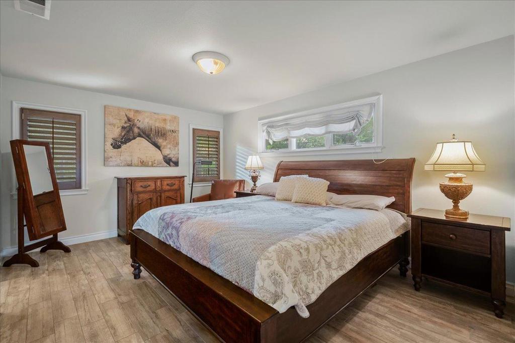 main property photo 70