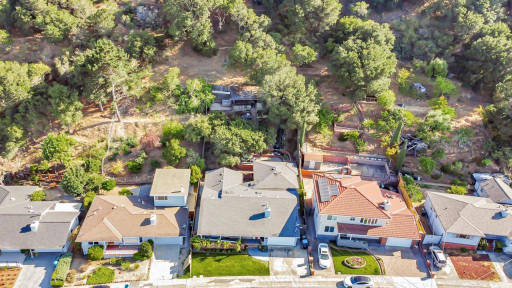 main property photo 61