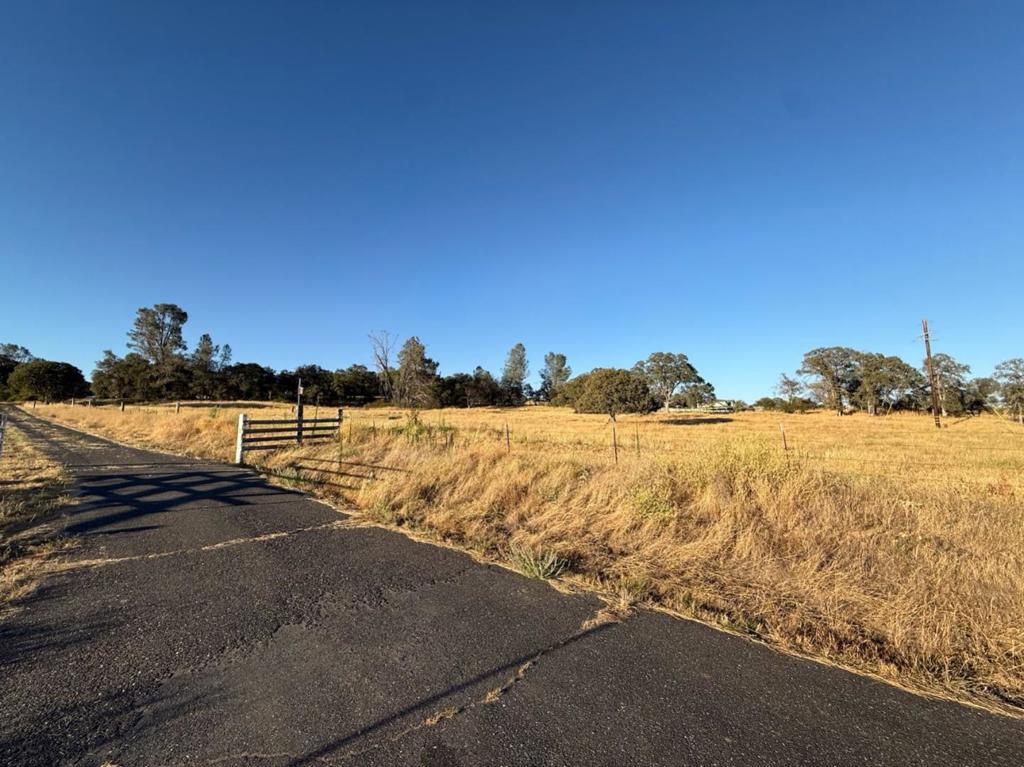 main property photo 36