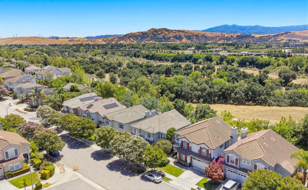 main property photo 100