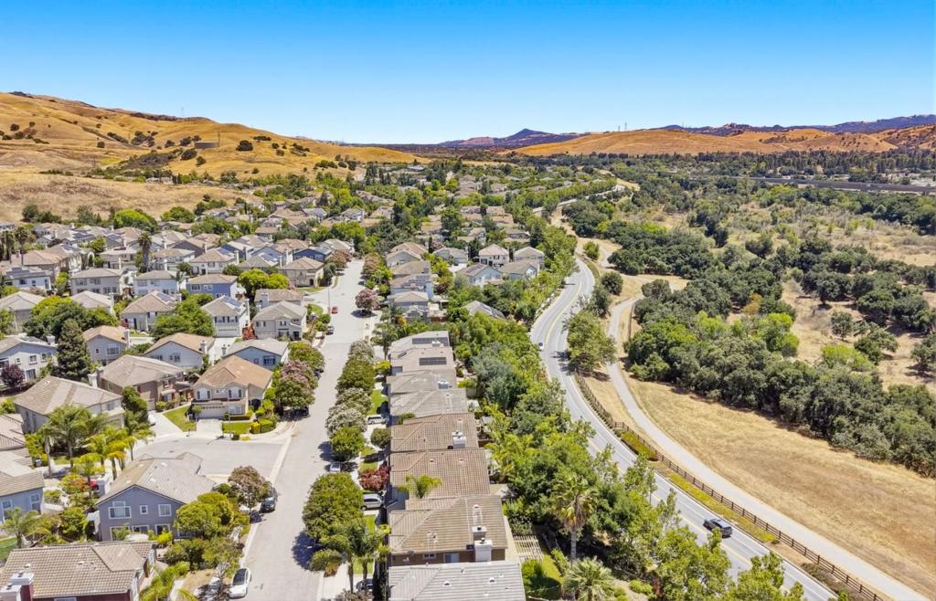 main property photo 102