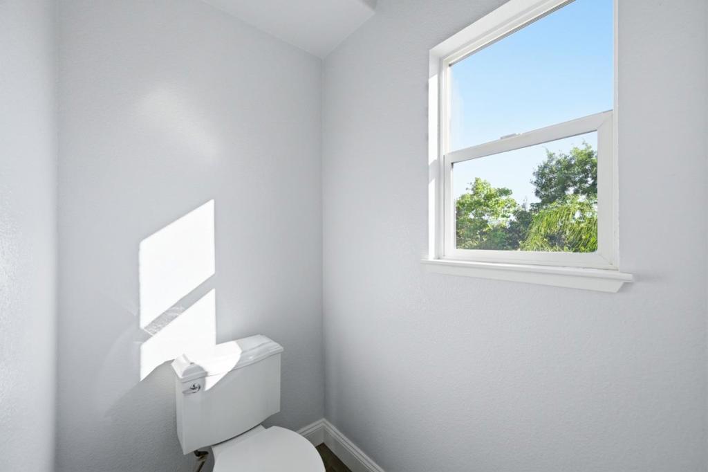main property photo 67