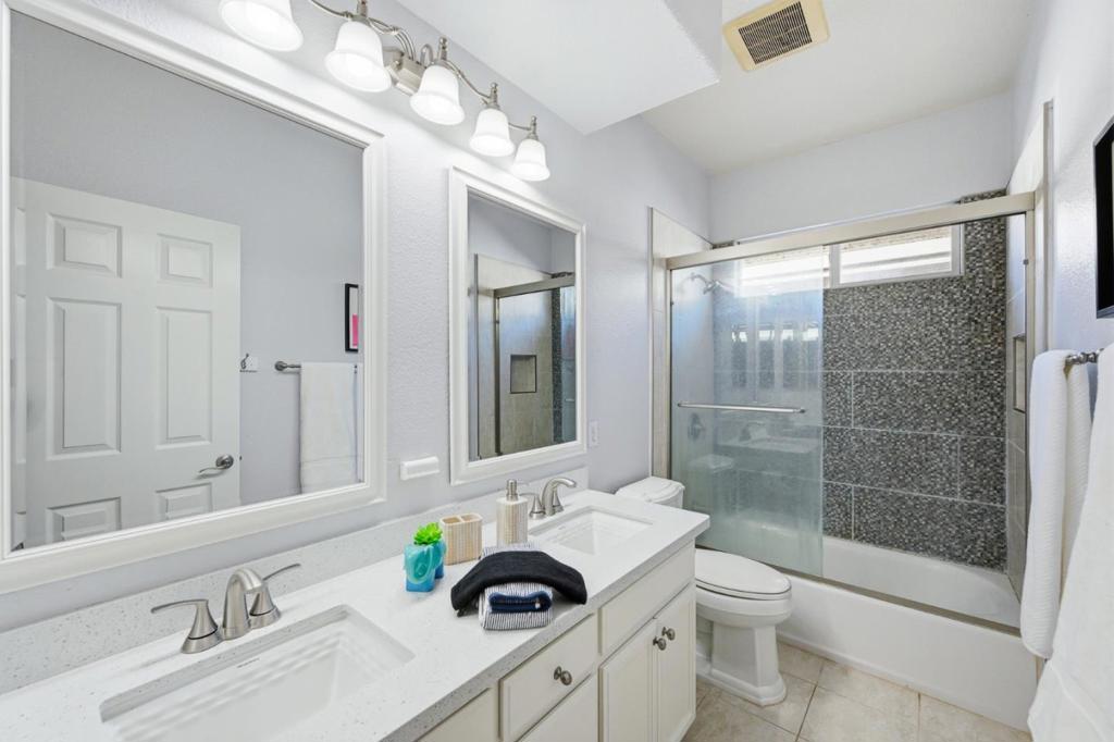 main property photo 75