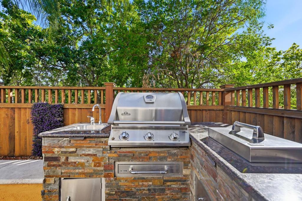 main property photo 87