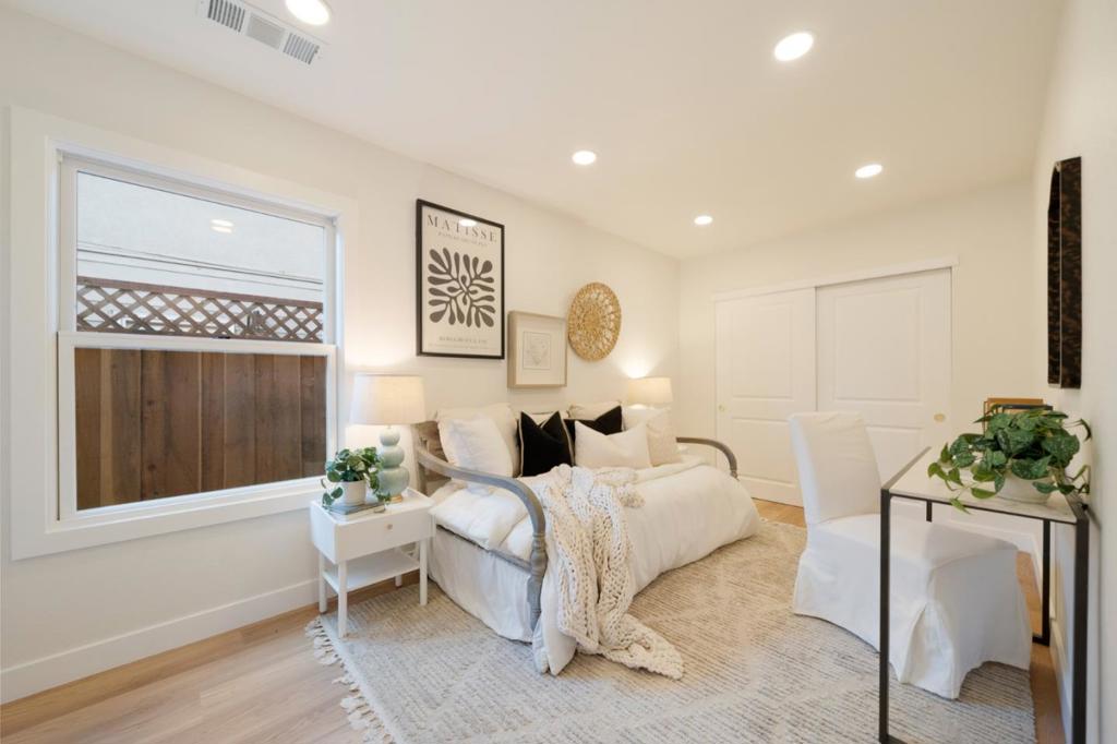 main property photo 63