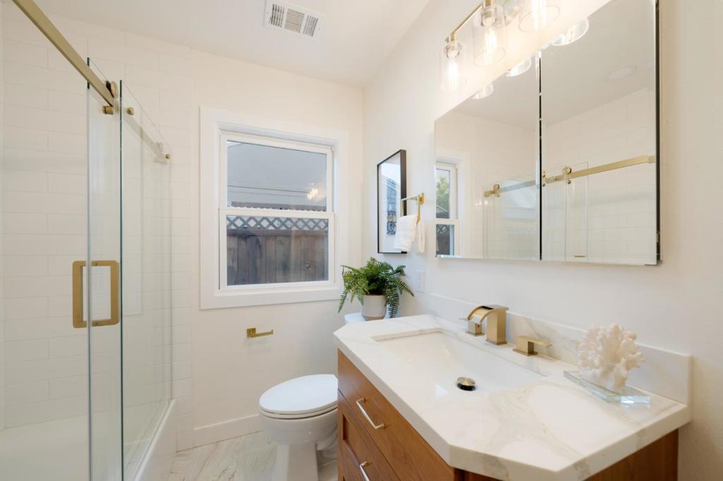 main property photo 67
