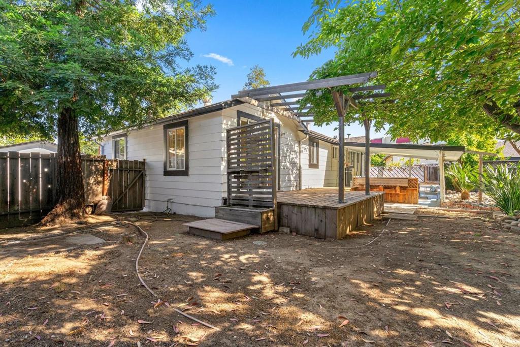 main property photo 54