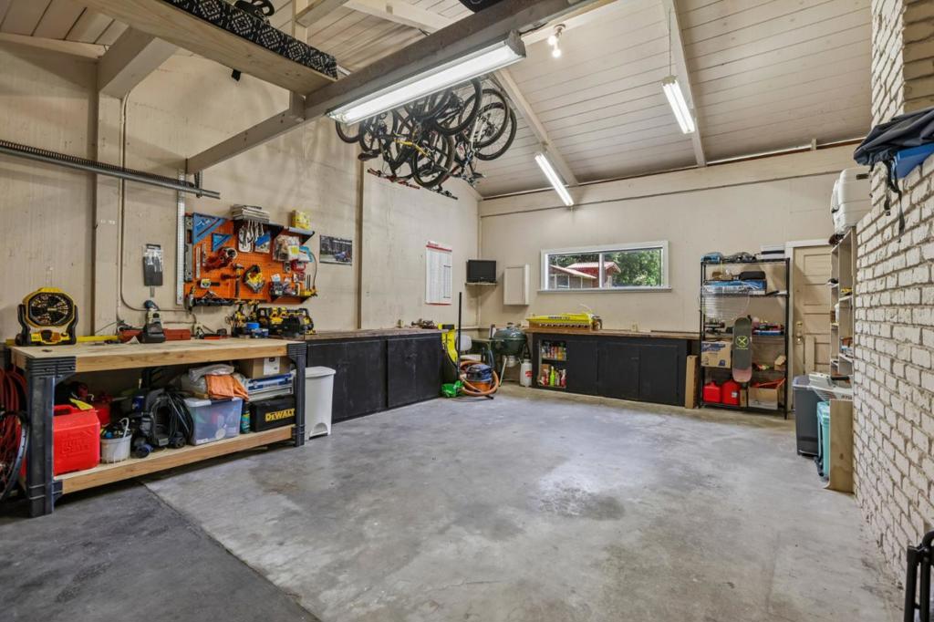 main property photo 62