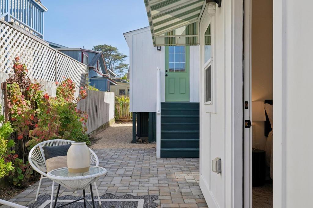 main property photo 62