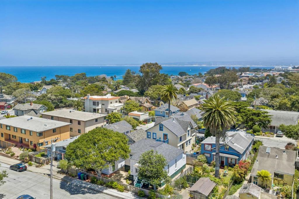 main property photo 72