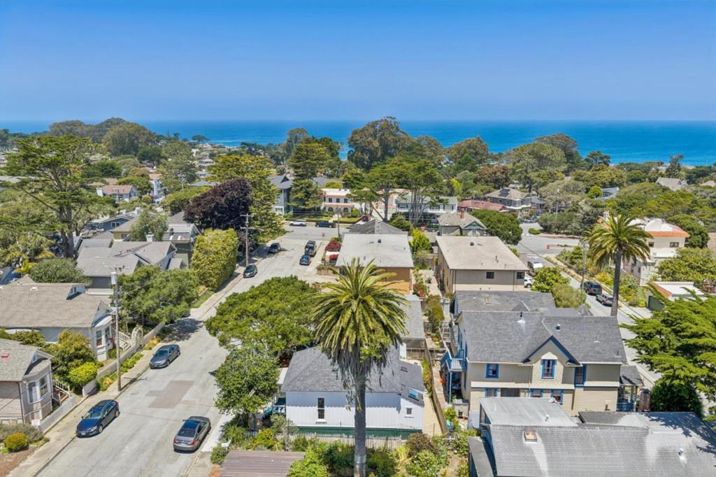 main property photo 73