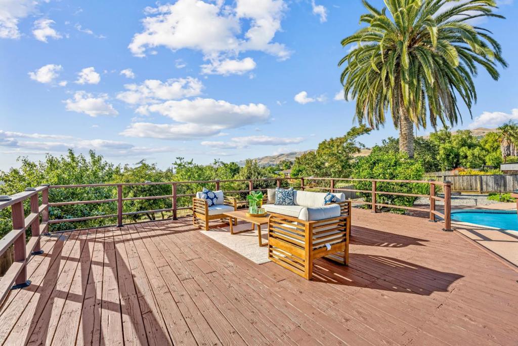 main property photo 62