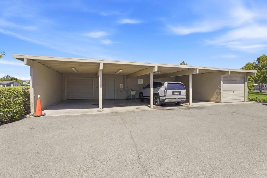 main property photo 66