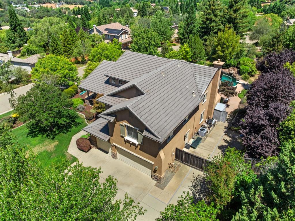 main property photo 79